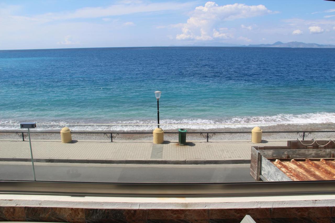 Sea Pearl Luxury Apartment Rhodes City Extérieur photo